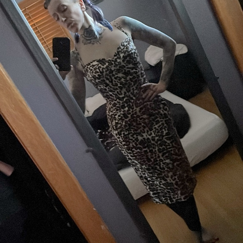 Stunning Pinup pencil dress
